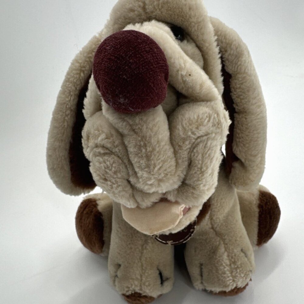 Vintage Ganz WRINKLES Dog Plush Hound with ID Tag Brown Tan Stand Alone 10 inch
